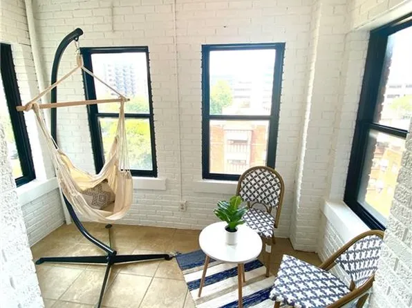 807 W 48th St APT 501, Kansas City, MO 64112