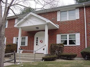 107 Litchfield Pines Dr APT A, Leominster, MA 01453