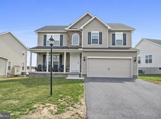 396 Friendship Ln, Gettysburg, PA 17325