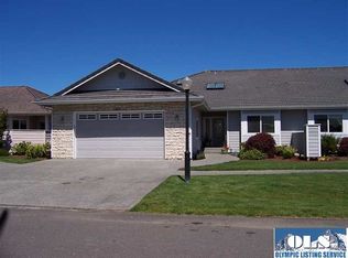 400 Blakely Blvd, Sequim, WA 98382