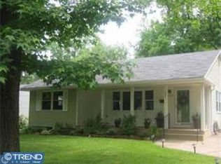 865 Grove St, Haddonfield, NJ 08033