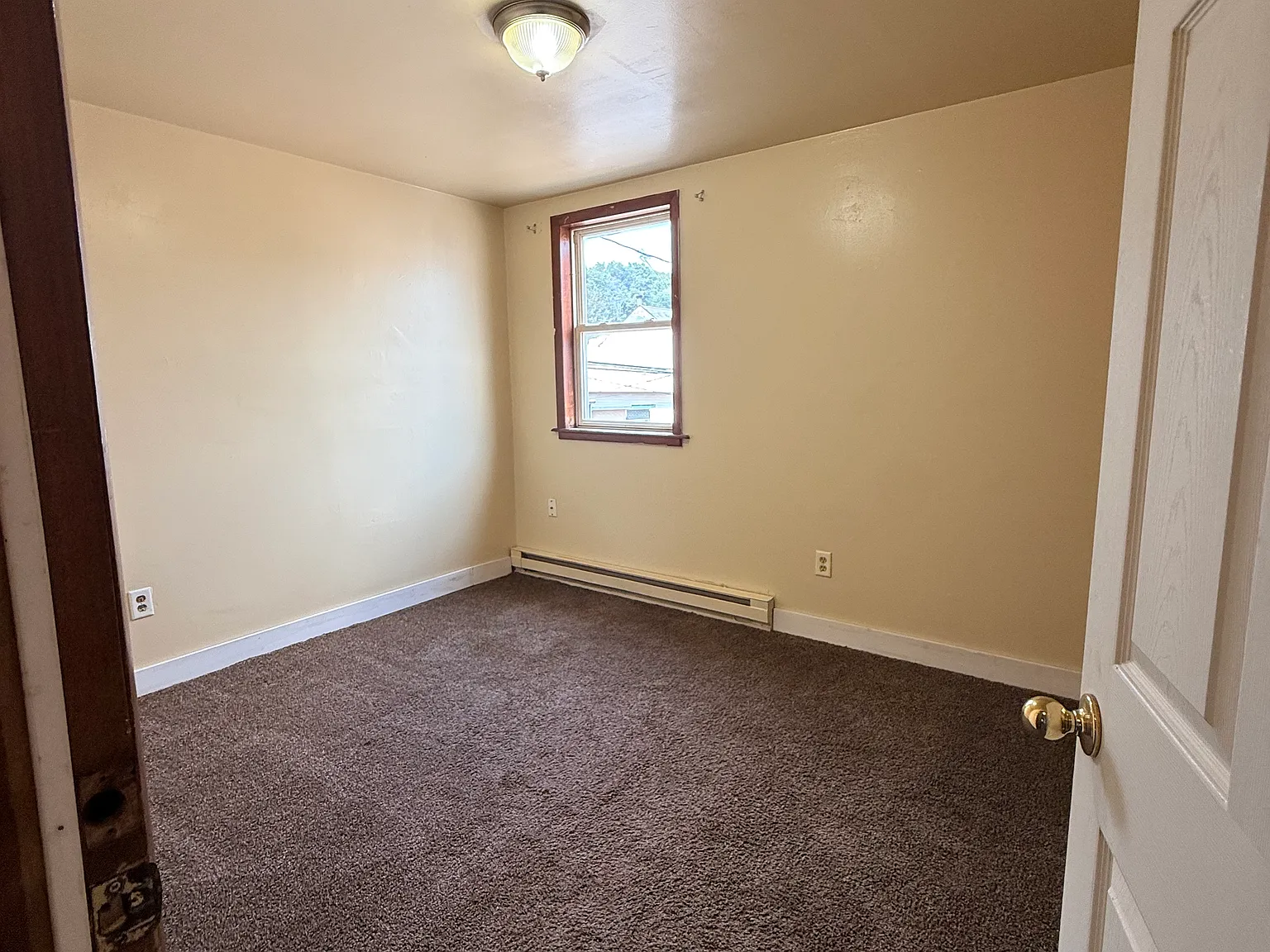 2 bed, 600 sqft, $800 — Photo 4
