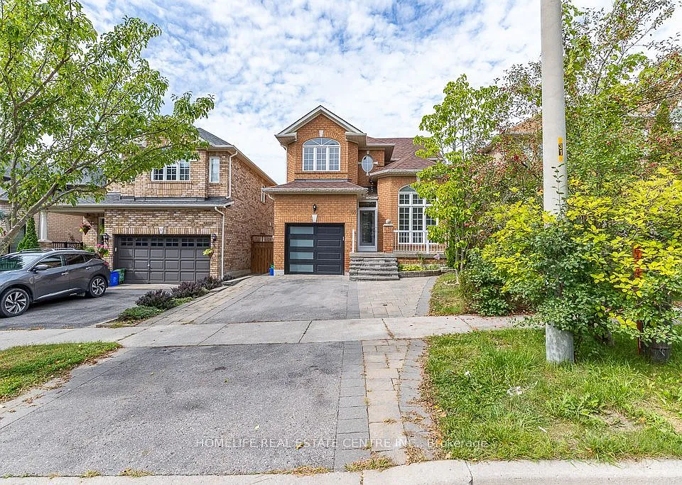 65 Batt Cres