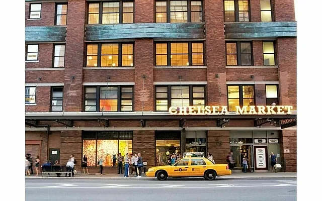 Sold by Douglas Elliman | media 40