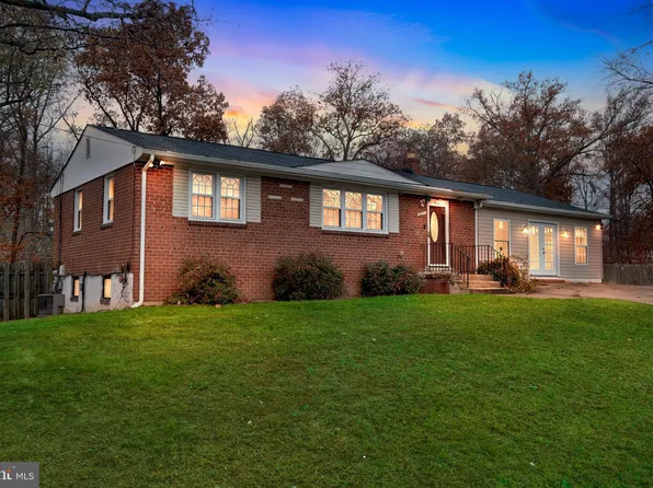 8217 Sweeney Dr, Clinton, MD 20735