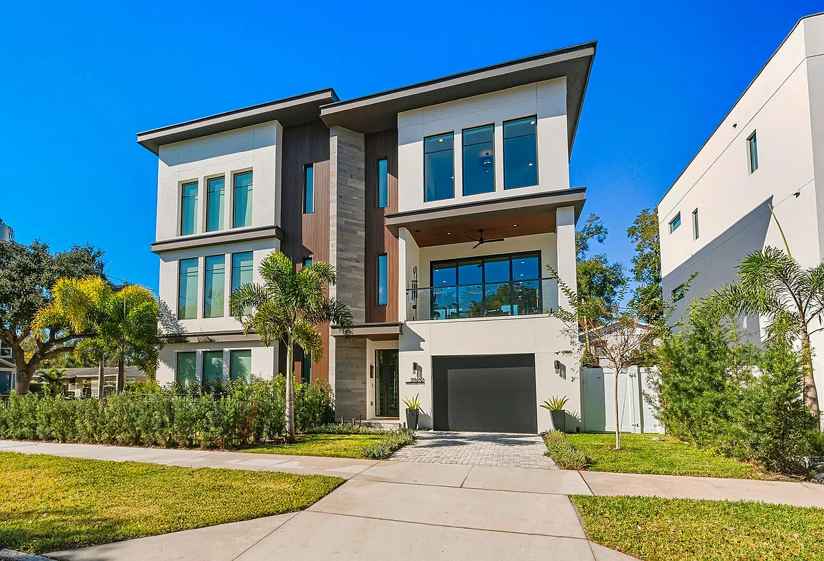 Building Photo - 2502 N Highland Ave #2