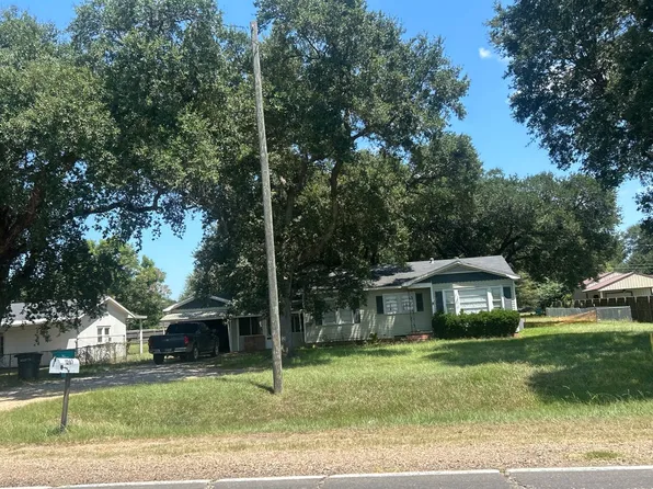 1287 Tate Cove Rd, Ville Platte, LA 70586