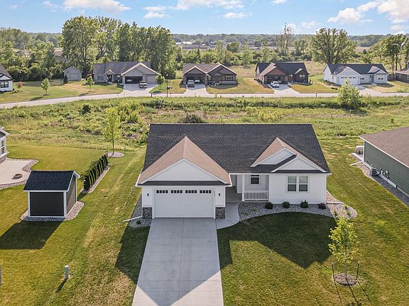5th image of 8441 Cottonwood Dr