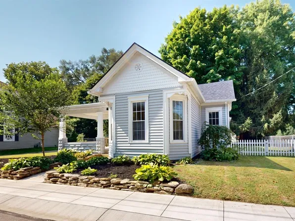 155 Gay St, Williamsburg, OH 45176