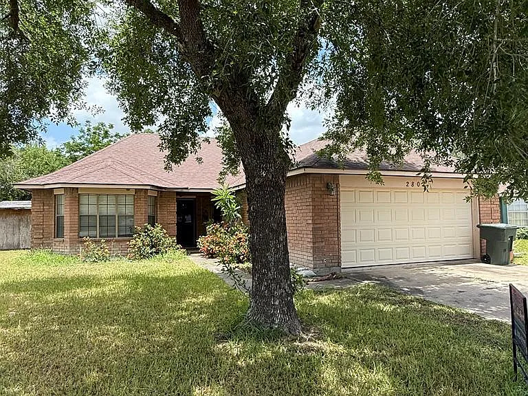 2802 Austrian Pine Ct — Photo 1