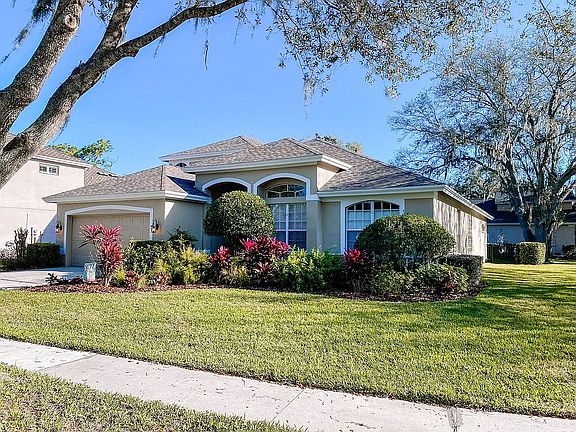 2nd image of 5912 Cherry Oak Dr