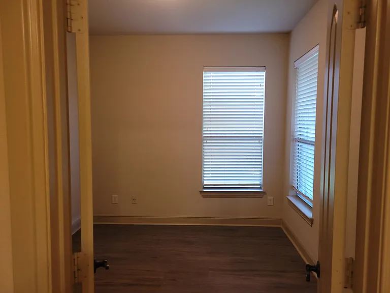 5130 Southpoint Dr — Photo 13