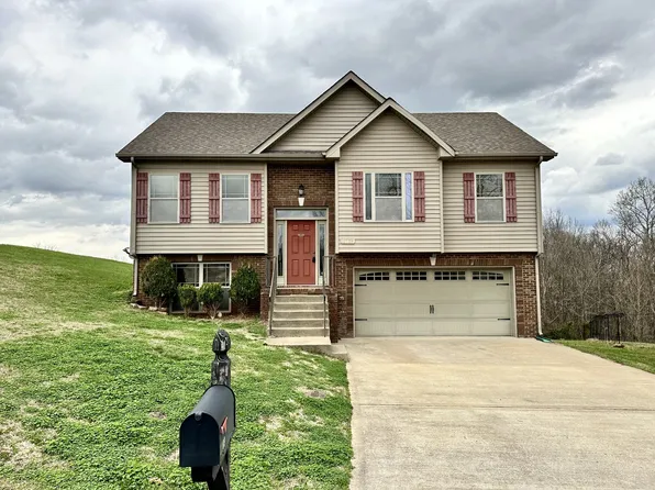 1109 Campbell Ct, Clarksville, TN 37042