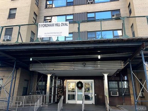 2nd image of 9 Fordham Hill Oval APT 17F