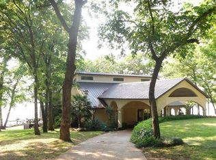 20624 Arrowhead Dr, Flint, TX 75762