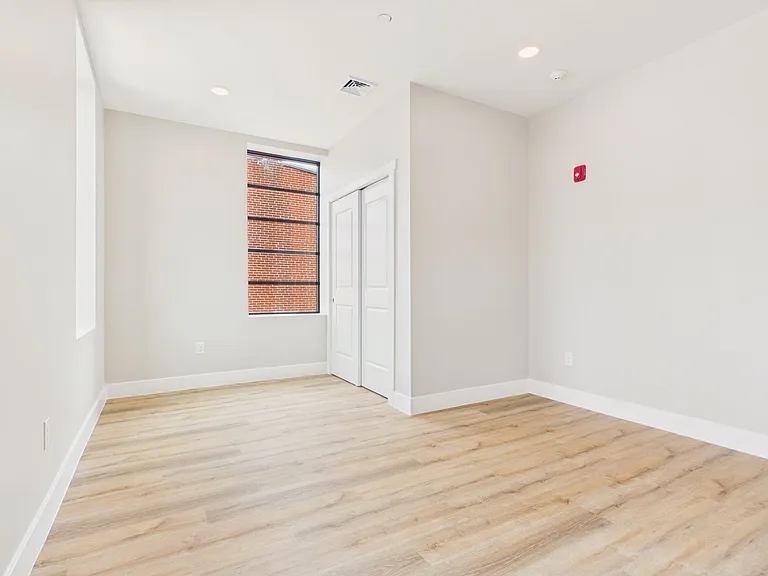 The Lofts at Midtown — Photo 33