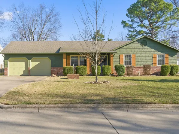 2510 S Rogers Avenue, Springfield, MO 65804