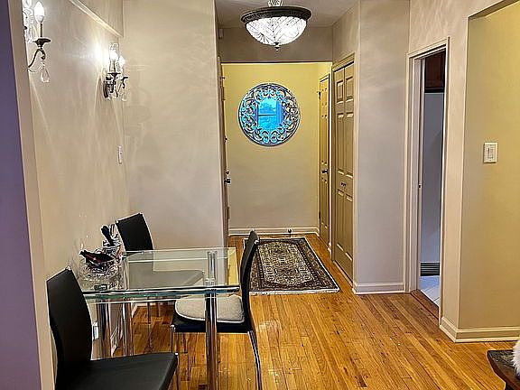 Living room towards entrance