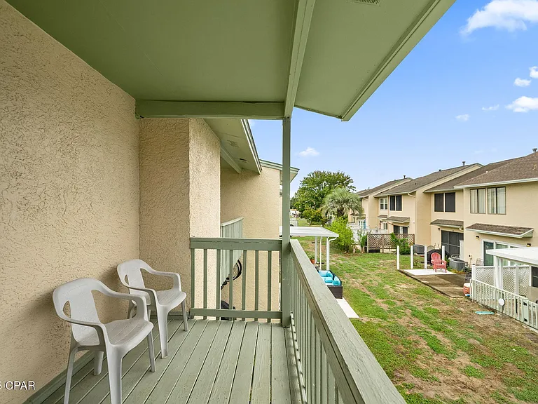 133 W Leslie Ln — Photo 19