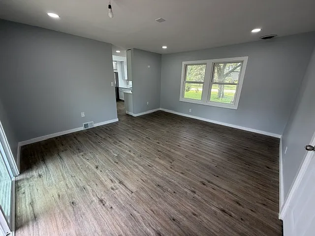 36745 N Westmoor Ave — Photo 18
