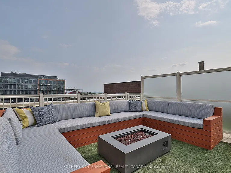 43 Hanna Ave #441 — Photo 41