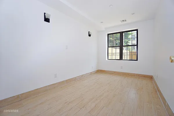 Rented by Corcoran | media 17