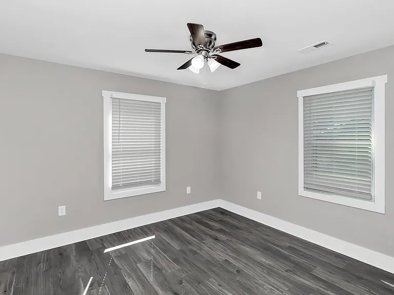 908 Fairway Dr NW — Photo 17