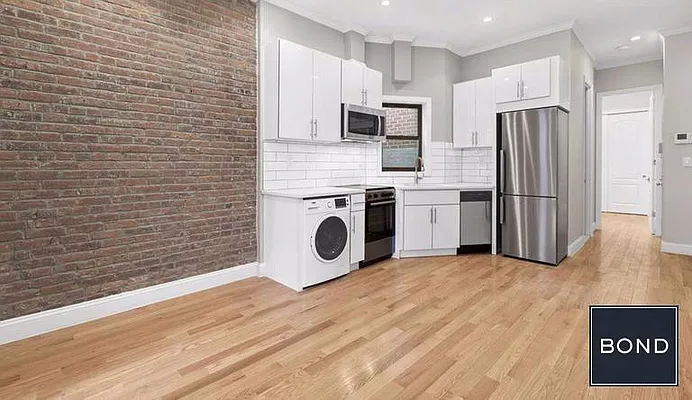 Rented by Bond New York | media 18