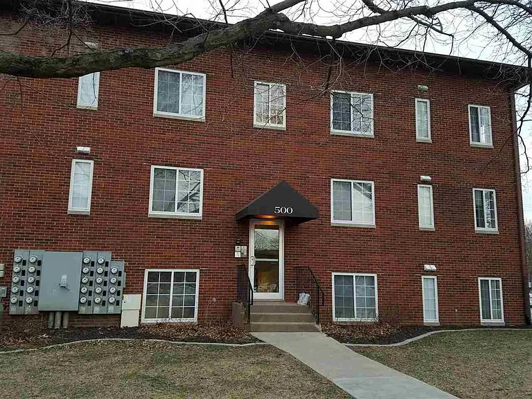 500 Grandview Ct — Photo 1