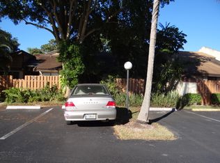 3904 NW 77th Ave, Hollywood, FL 33024
