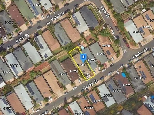 94-758 Kaaka St, Waipahu, HI 96797