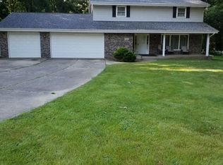 5391 Yellowstone Dr, Rockford, IL