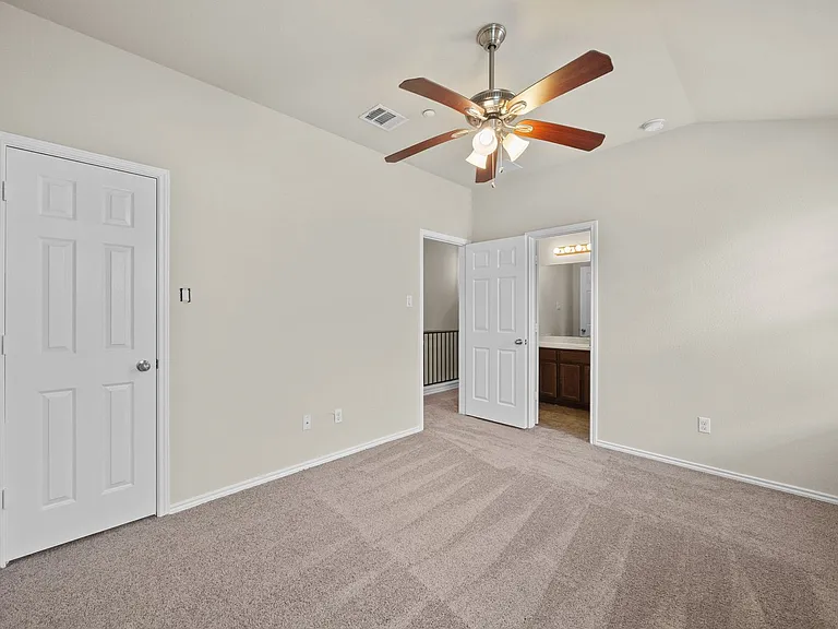 1310 W Parmer Ln #16A — Photo 18