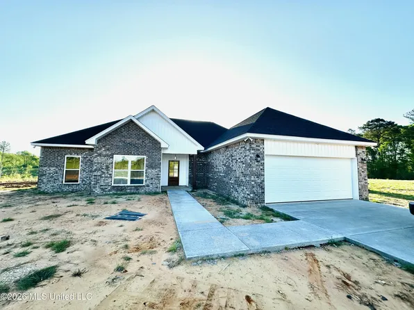 786 Clyde B Rd, Walnut Grove, MS 39189