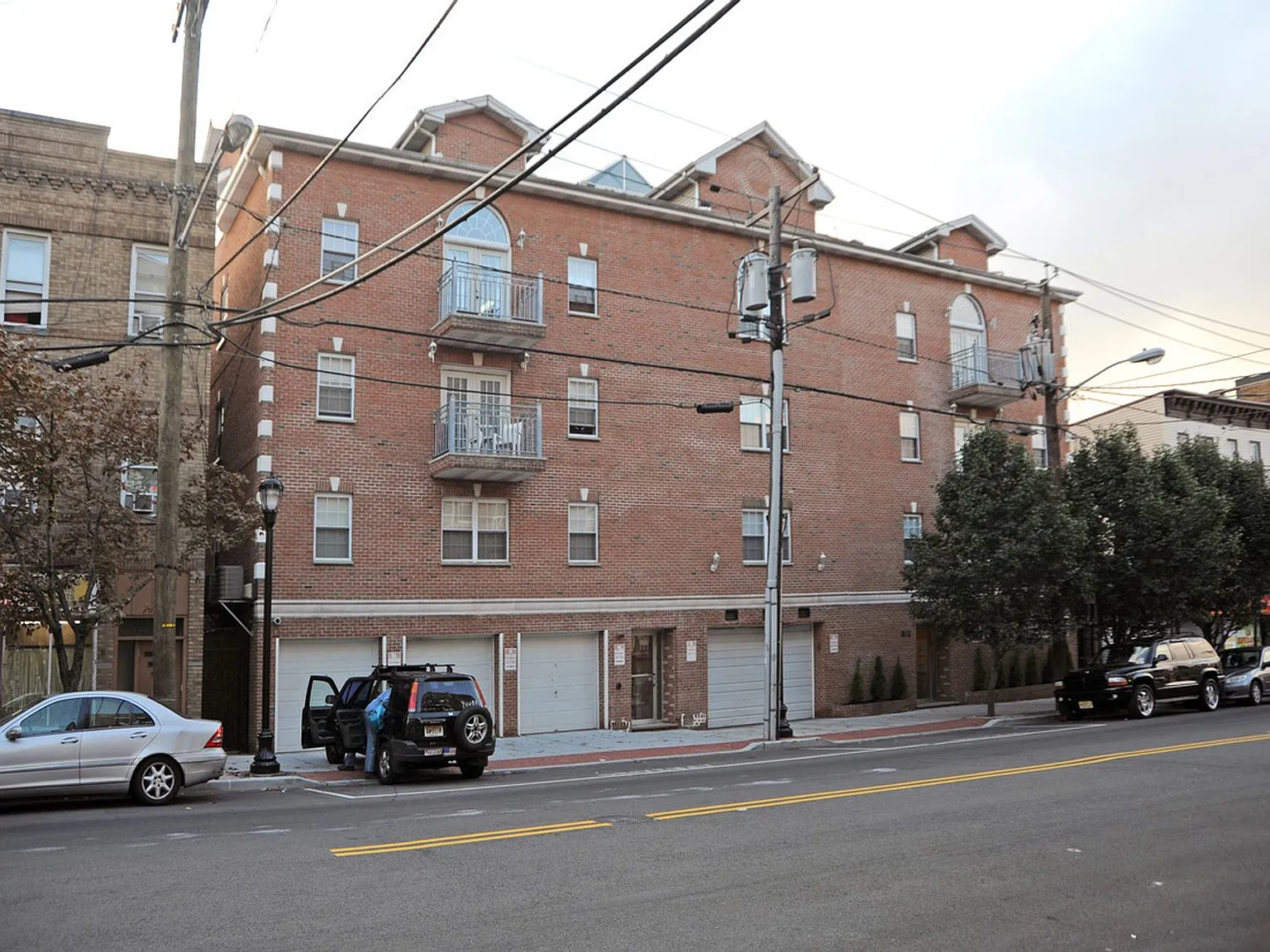 812 - OM-812 New York Avenue LLC — Photo 4