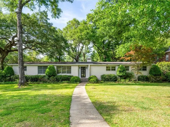 4596 Hawthorne Pl, Mobile, AL 36608