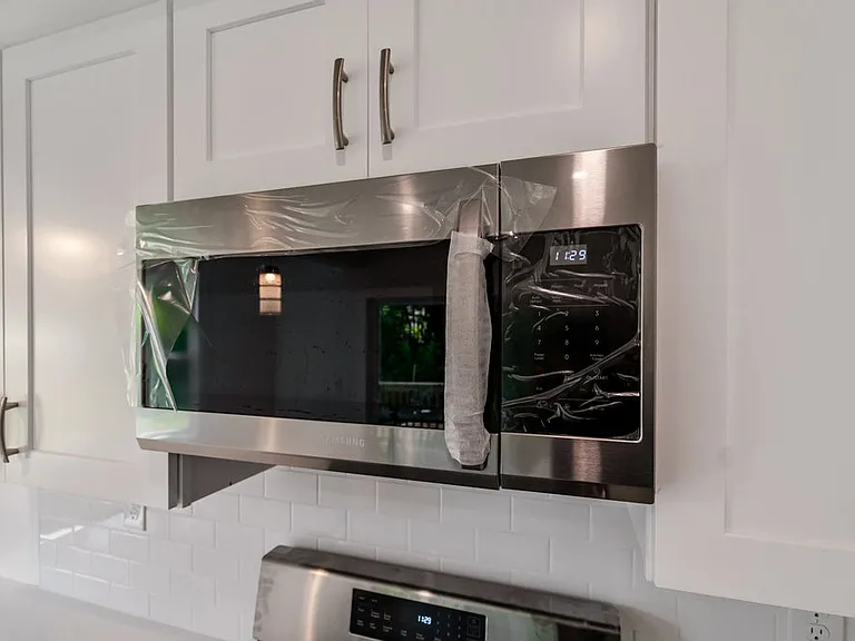 82 Ballou Ave #3 — Photo 9