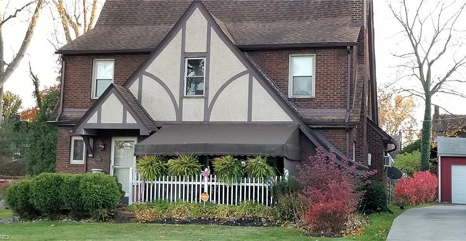 1st image of 247 Outlook Ave