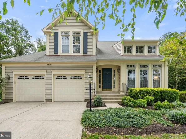 43941 Reliance Ct, Ashburn, VA 20147