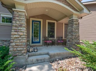 6003 Little Creek Ln, Rockford, MN 55373