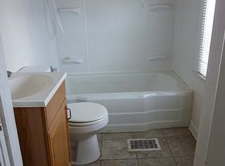 27 N 6th St APT B, Hamilton, OH 45011