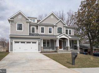 7116 Churchill Rd, Mc Lean, VA 22101