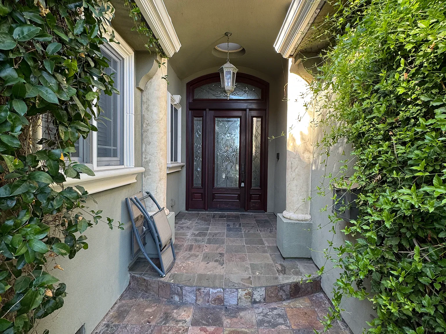 4 bed, 2804 sqft, $7,200 — Photo 3