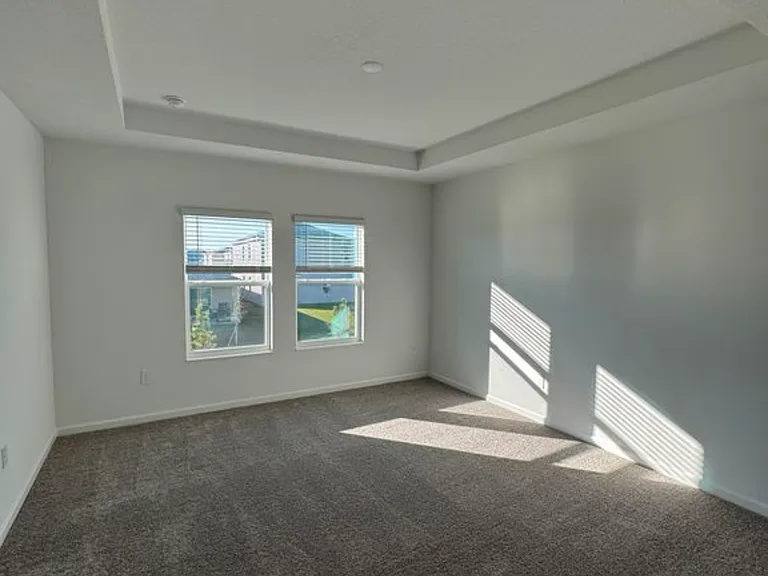 2736 Pierr St — Photo 5