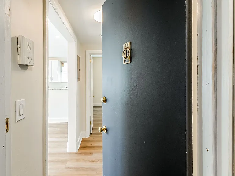 535 Mellon St SE — Photo 17