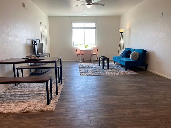4th image of 1650 E Ponderosa Pkwy #213