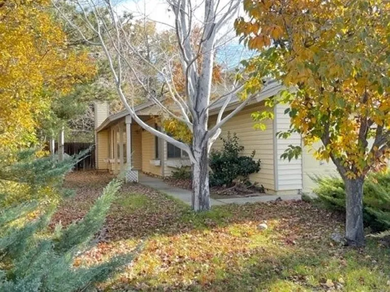 1254 Ambassador Dr — Photo 19