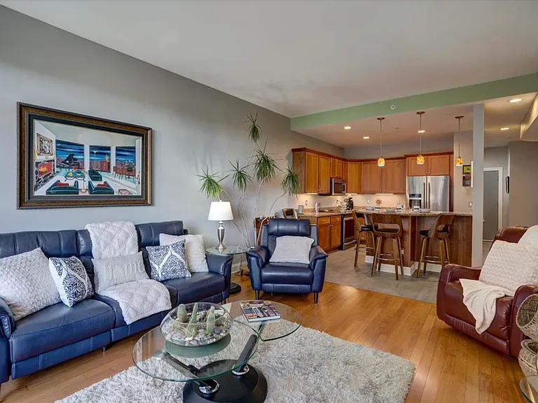 625 N Segoe Rd — Photo 15