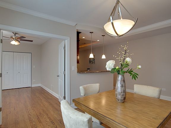 3rd image of 2220 W Granville Ave #2