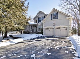 36 Stratford Rd, Rock Hill, NY 12775